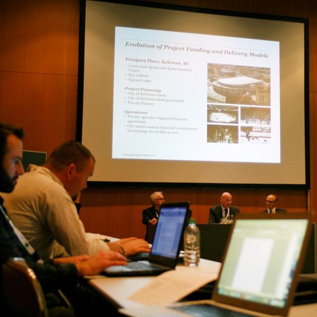 IAKS Congress_delegates discussing in workshop